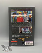 Load image into Gallery viewer, Animorphs (The Graphic Novel): The Visitor