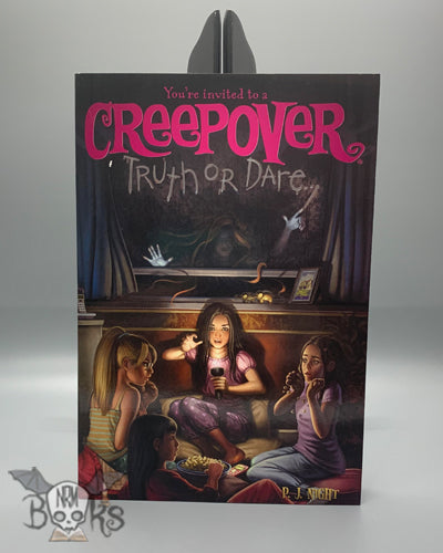 You're Invited to a Creepover, Book 1 - Truth or Dare